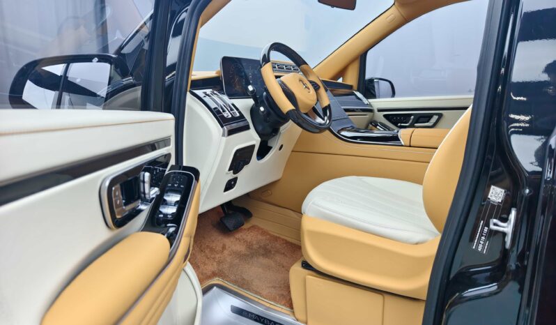 
								Mercedes-Benz Vito 7-Seater, Flat Roof, Two-Door, Model Year 2018, Business Edition (Vehicle ID: 066956) full									