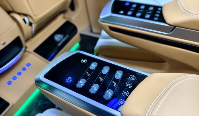 
								2018 Mercedes-Benz Vito 2.0T Business Edition 7-Seater full									