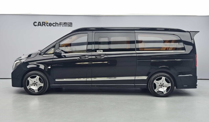 
								Mercedes-Benz Vito 7-Seater, Flat Roof, Two-Door, Model Year 2018, Business Edition (Vehicle ID: 066956) full									