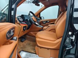 
										Mercedes-Benz Vito 2025 2.0T Business Custom Edition 7-Seater full									