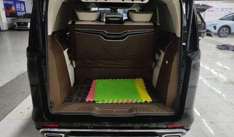 
								Mercedes-Benz Vito 2021 2.0T Business Edition 7-Seater full									