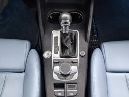 
										Audi A3 2019 Limousine 40 TFSI Sport full									