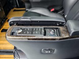 
										Toyota Vellfire 2019 Dual-Hybrid 2.5L HV Premium Edition full									