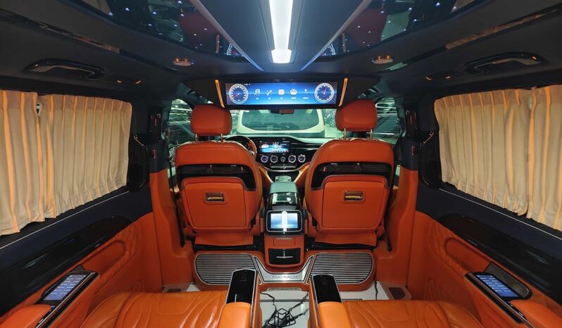 
								Mercedes-Benz Vito 2021 2.0T Business Edition 7-Seater full									