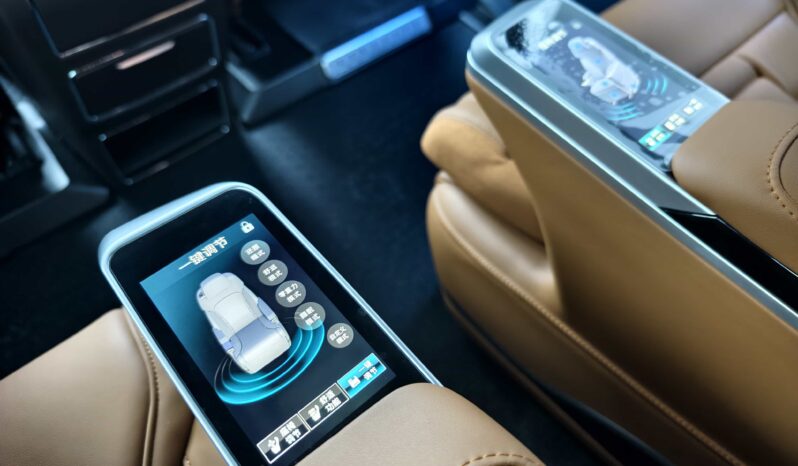 
								Lorinser Grevia 2026 2.5L High-End Edition full									