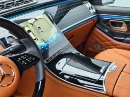 
										Mercedes-Benz Vito 2025 2.0T Business Edition 7-Seater full									