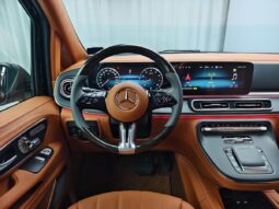 
										Mercedes-Benz Vito 2025 2.0T Business Custom Edition 7-Seater full									