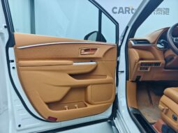 
										Toyota Grevia 2026 2.5L Hybrid Comfort Edition full									