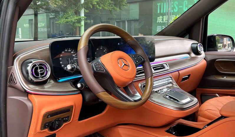 
								Mercedes-Benz Vito 2018 2.0T Business Edition National VI full									