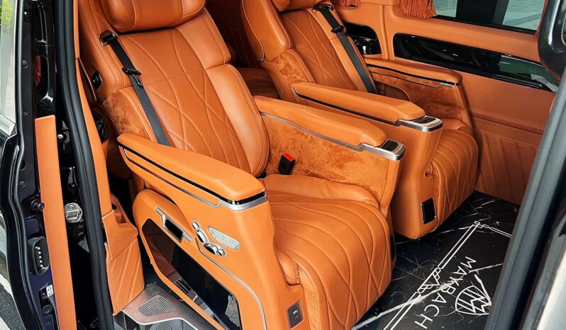 
								Mercedes-Benz Vito 2021 2.0T Elite Edition 7-Seater full									