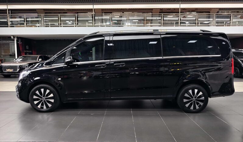 
								Mercedes-Benz Vito 2021 2.0T Business Edition 7-Seater full									