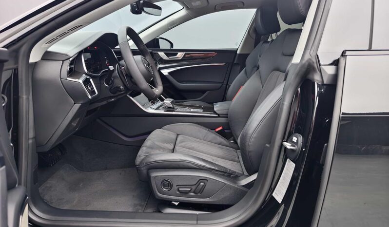 
								Audi A7 2024 45 TFSI Premium Edition full									