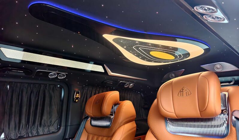 
								Mercedes-Benz Vito 2025 2.0T Business Edition 7-Seater full									