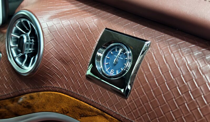 
								Sheng Tang V-Class 2022 2.0T Vito full									