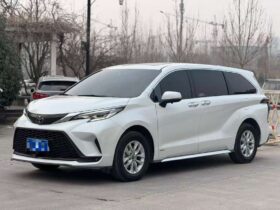 Toyota Grevia 2024 2.5L Hybrid Comfort Edition