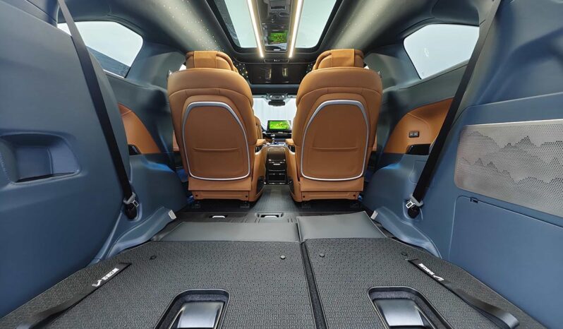 
								Lorinser Grevia 2026 2.5L High-End Edition full									