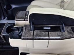 
										Toyota Alphard 2019 Facelift 3.5L Premium Edition full									