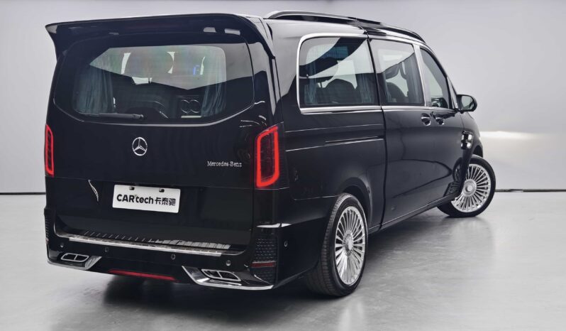 
								Mercedes-Benz Vito 2021 2.0T Business Edition 7-Seater full									