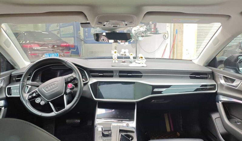 
								Audi A7 2023 45 TFSI Premium Edition full									