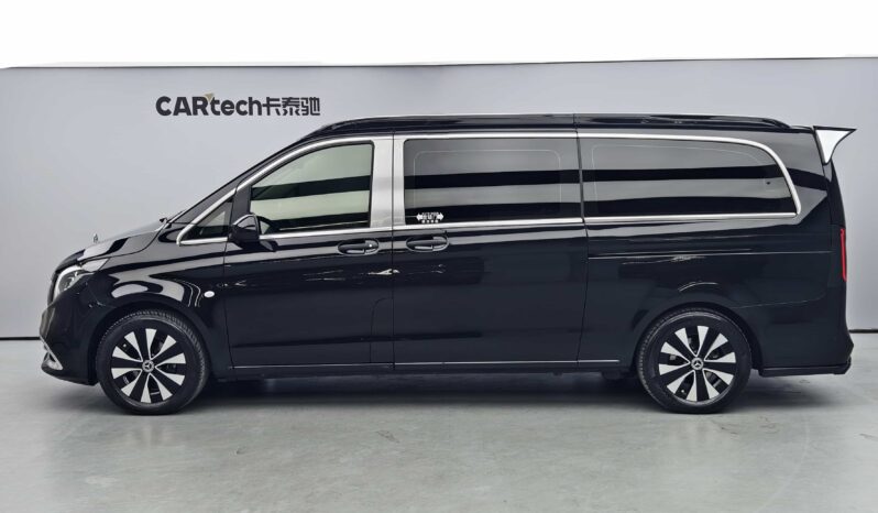 
								Mercedes-Benz Vito 2021 2.0T Elite Edition 7-Seater full									