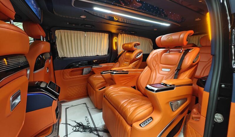 
								Mercedes-Benz Vito 2021 2.0T Business Edition 7-Seater full									