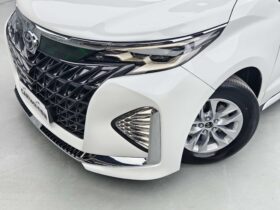 Toyota Grevia 2026 2.5L Hybrid Comfort Edition