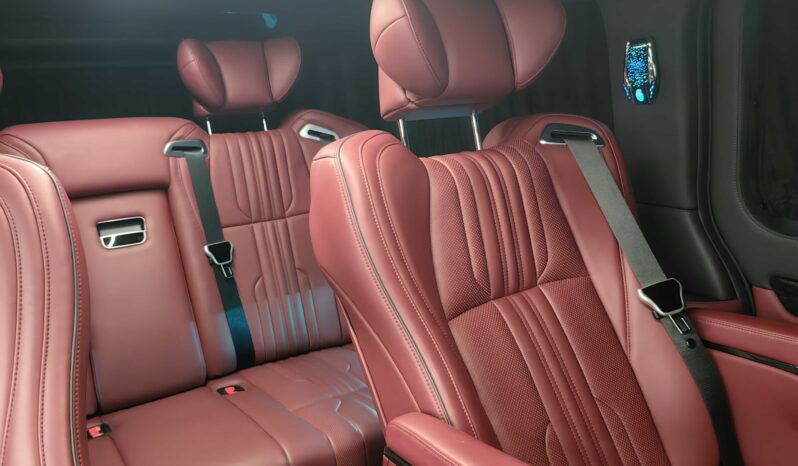 
								Toyota HIACE 2023 Model 3.5L Automatic Kai Shuo Brand Business Van full									