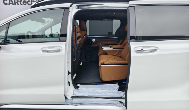 
								Lorinser Grevia 2026 2.5L High-End Edition full									