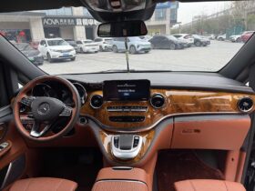 Mercedes-Benz V-Class 2023 V260L High Roof Custom Edition