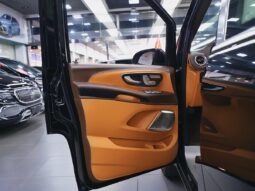 
										Mercedes-Benz Vito 2023 2.0T Elite Edition 7-Seater full									