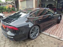 
										Audi A7 2023 45 TFSI Premium Edition full									