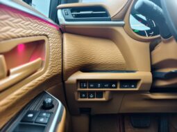 
										Toyota Grevia 2026 2.5L Hybrid Comfort Edition full									