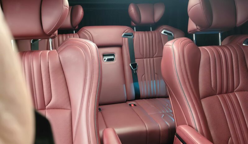 
								Toyota HIACE 2023 Model 3.5L Automatic Kai Shuo Brand Business Van full									