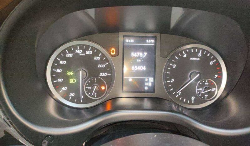 
								Mercedes-Benz Vito 2021 2.0T Business Edition 7-Seater full									