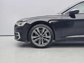 2023 Audi A7L 45 TFSI quattro S-line Black Knight Edition