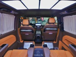 
										Mercedes-Benz Vito 2023 2.0T Elite Edition 7-Seater full									