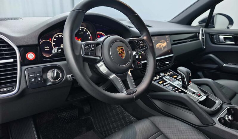 
								Porsche Cayenne 2022 Cayenne 3.0T full									