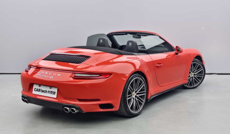 
								Porsche 911 2019 Carrera 4S Cabriolet 3.0T full									