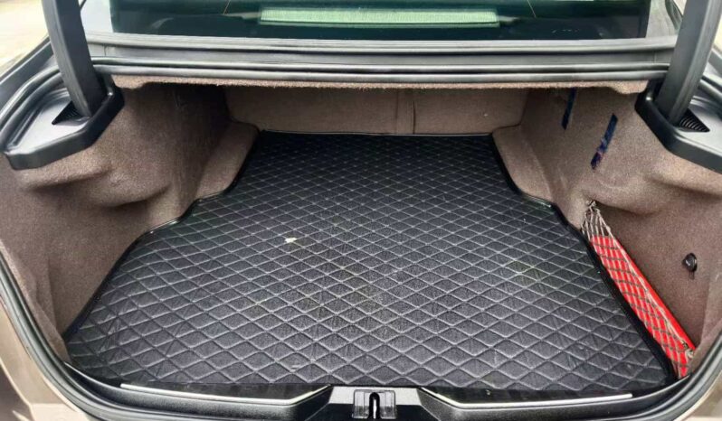 
								Maserati Quattroporte 2013 3.0T Standard Edition full									