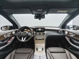 
										Mercedes-Benz GLC 2021 GLC300L 4MATIC Sport Edition full									