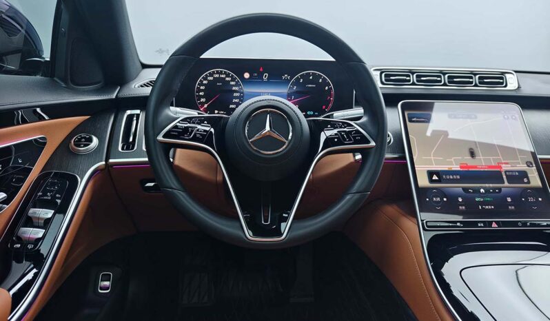 
								Mercedes-Benz S-Class 2022 Facelift S400L Business Edition full									