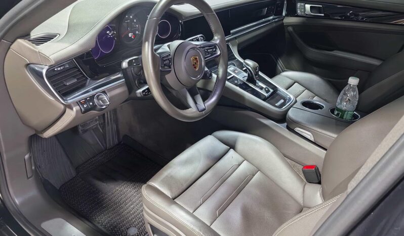 
								Porsche Panamera 2023 Model Panamera 2.9 full									