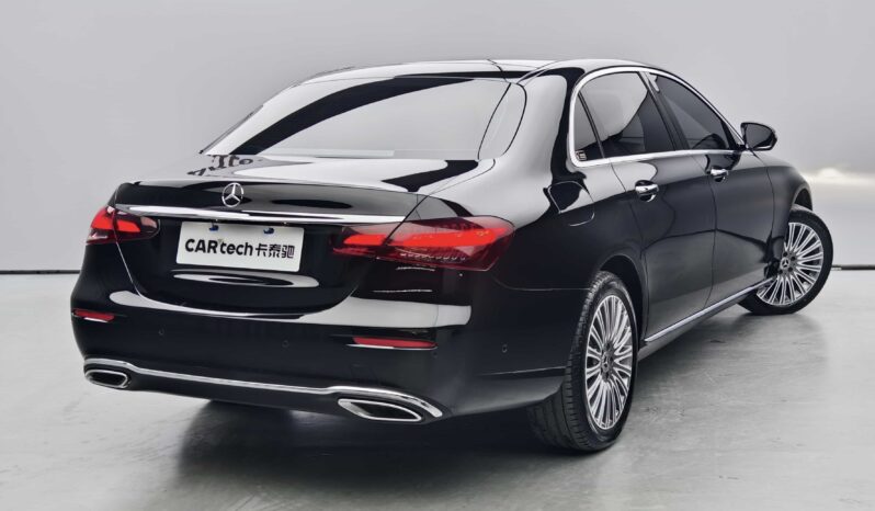 
								Mercedes-Benz E-Class 2023 E300L Luxury Edition full									