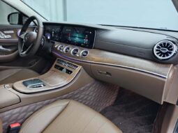 
										Mercedes-Benz E-Class 2023 E300L Luxury Edition full									