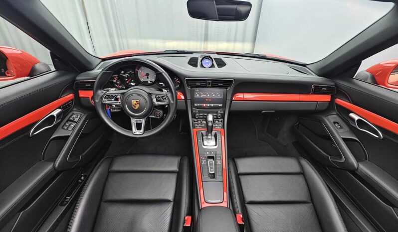
								Porsche 911 2019 Carrera 4S Cabriolet 3.0T full									