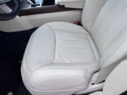 
										Land Rover Range Rover 2025 3.0L 6400PS Prestige Extended Wheelbase Seven-Seater full									