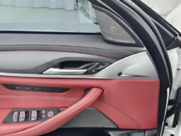 
										BMW 5 Series 2021 530Li Luxury M Sport Package full									