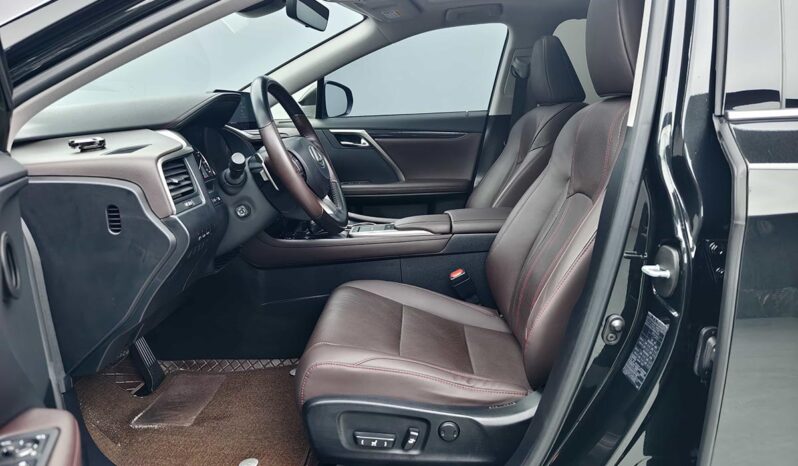 
								Lexus RX 2020 Model Year Facelift 300 FWD Comfort Edition full									