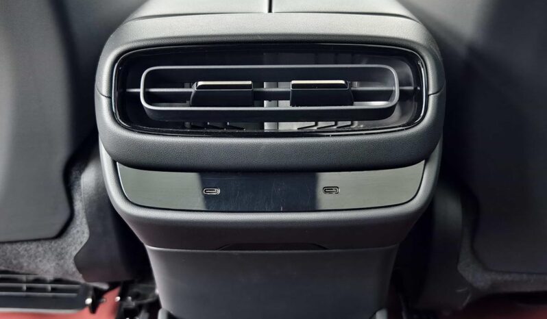 
								Xiaomi SU7 2024 Rear-Wheel Drive Ultra-Long Range Premium Intelligent Driving Pro Edition full									