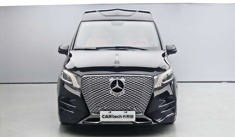 
								Mercedes-Benz Vito 2025 2.0T Business Edition 7-Seater full									